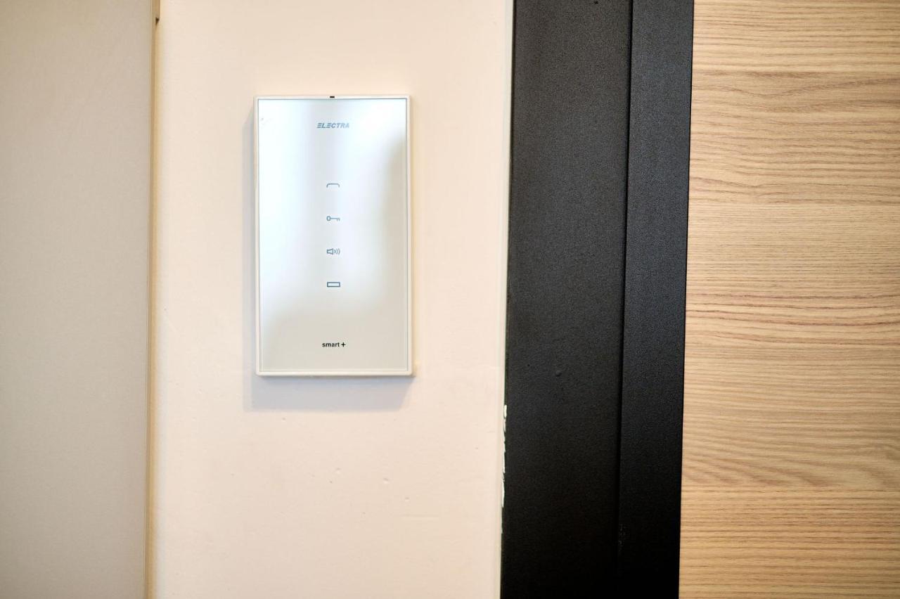 Royale Sundance Studio 7 Beach Spa & Pool Mamaia Nord エクステリア 写真